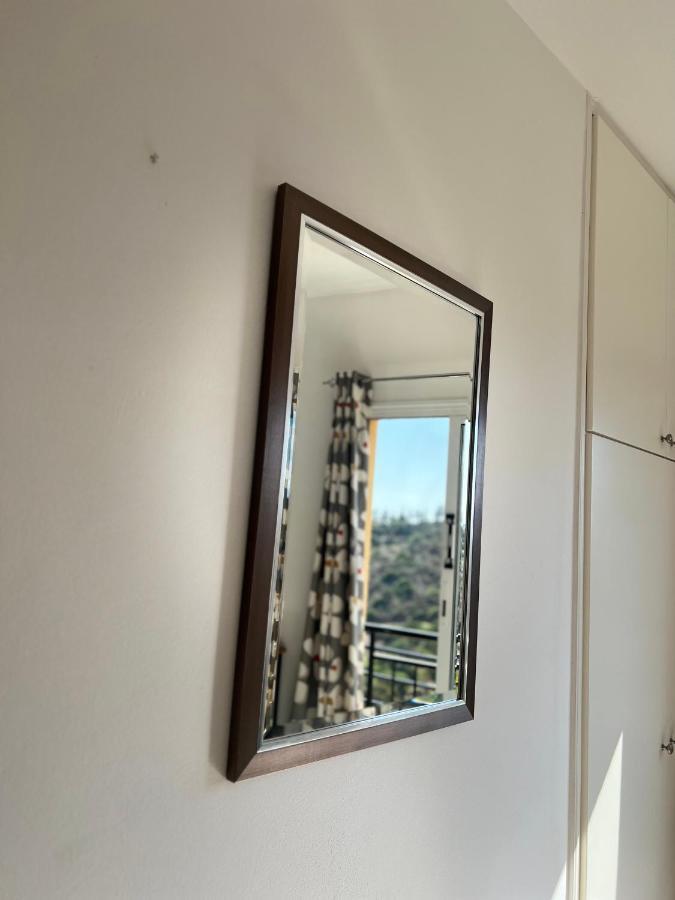 Hillview Apartment Пея Екстериор снимка