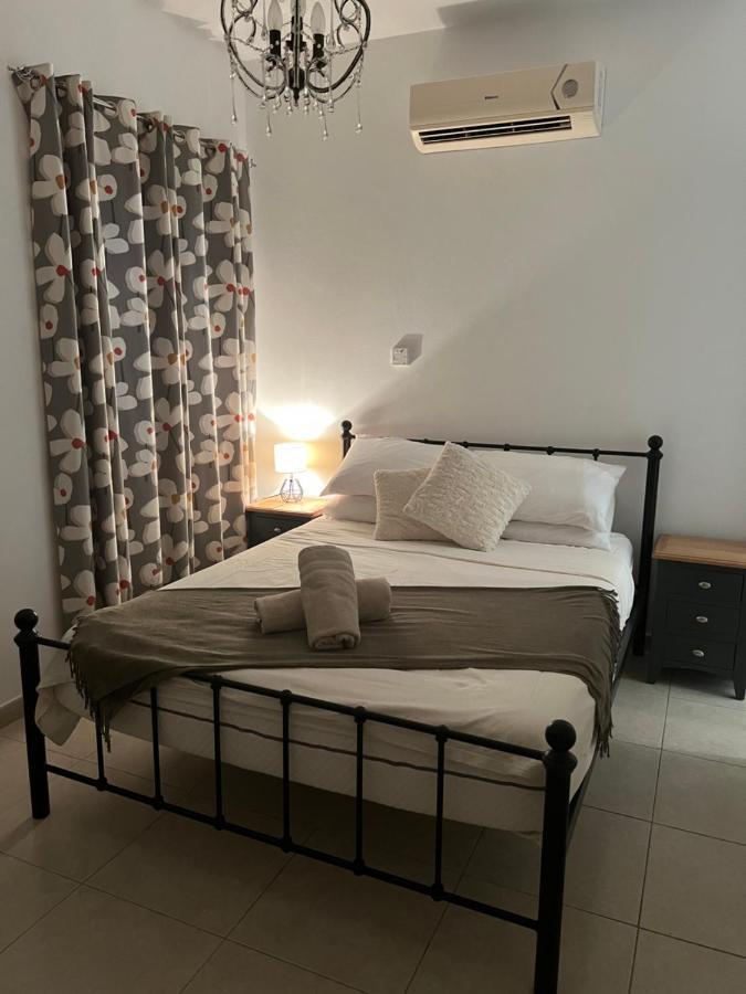 Hillview Apartment Пея Екстериор снимка